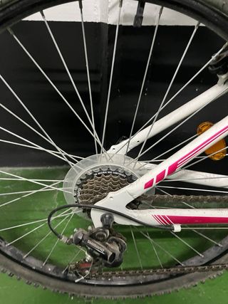 Bicicleta B Pro Blanca y Rosa
