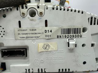 Cuadro Audi TT 8N1920930Q 0905-220 009X