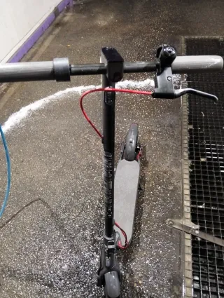 2 Patinetes Xiaomi Mi Electric Scooter 4