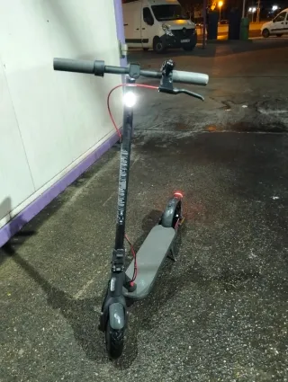 2 Patinetes Xiaomi Mi Electric Scooter 4