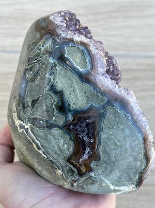 Drusa Amatista con Estalactita