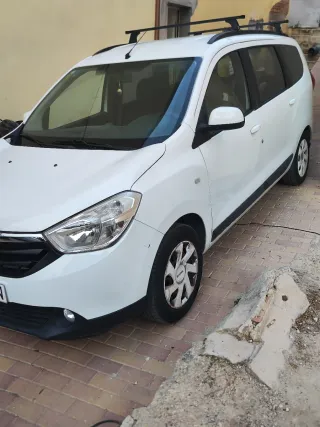 Dacia Lodgy 2014