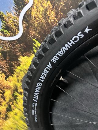 Nukeproof Megawatt Carbon Pro Talla M - ¡NUEVA!