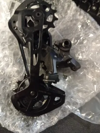 Cambio Posteriore Shimano Deore XT RD-M8120-SGS