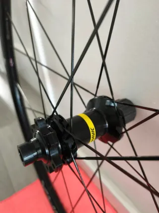 Llanta trasera Mavic Crossmax 29"