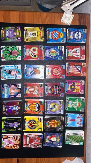 Cromos de fútbol Adrenalyn temporada 25/26
