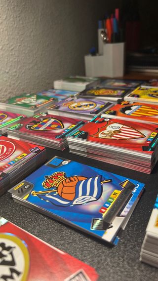 Cromos de fútbol Adrenalyn temporada 25/26