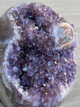 Drusa Amatista con Estalactita