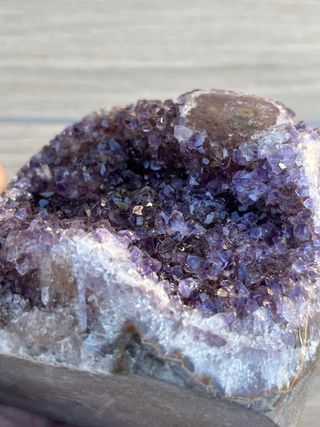 Drusa Amatista con Estalactita