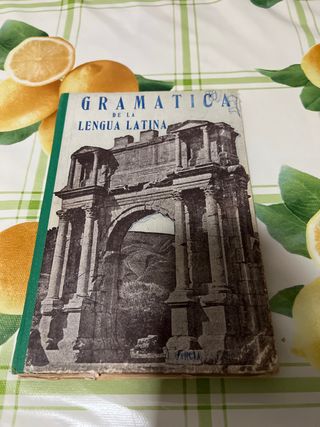 Gramatica latina año 1959