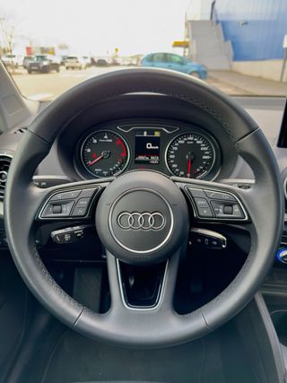 🚘 Audi Q2 30TDI 116cv Manual