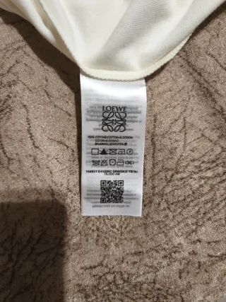 Camiseta Loewe Blanca con Bolsillo