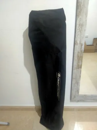 Juego 2 altavoces JBL EON715