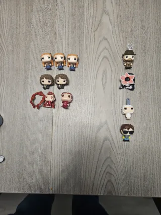 Figuras Stranger Things Kinder Joy