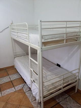 Litera de ikea urge venta + colchónes