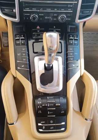 Porsche Cayenne 2012