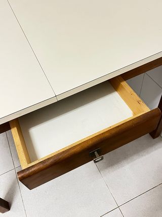 URGE!! Mesa vintage para escritorio o cocina