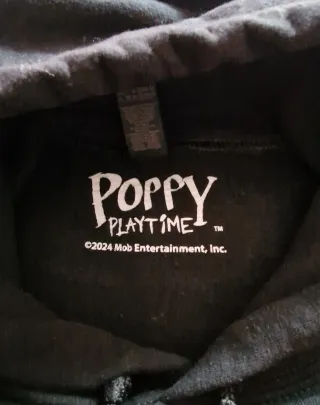 Sudadera Poppy Playtime Yarnaby Negra Talla