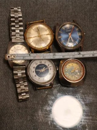 Lote 3 Relojes Duward, Kelton, Sukey