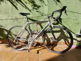 Bicicleta de carretera Scott AFD Pro