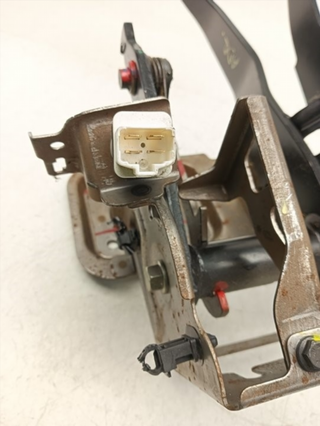 PEDAL FRENO SUZUKI SWIFT BERLINA (RS/MZ) M13A 496