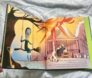 Libro infantil de La familia Addams