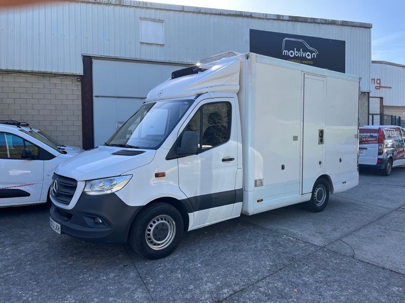 Mercedes-Benz Sprinter 2021 - foto 1