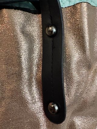 Bolso brillante oro rosa