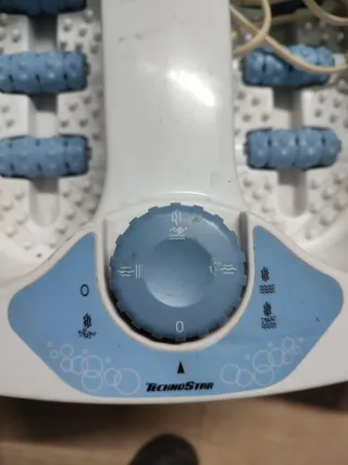 Masajeador de pies para agua