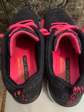 Zapatillas Skechers Skech-Knit Azul y Rosa