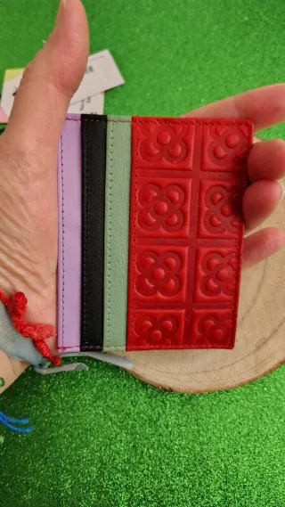 Tarjetero de piel diseño Panot de Seruka