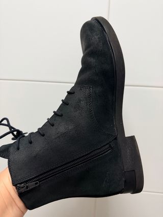 Botín ante negro Camper Talla 40