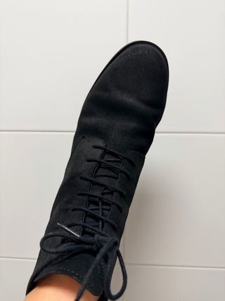 Botín ante negro Camper Talla 40