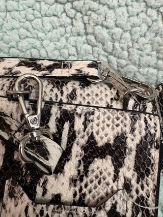 Bolso Porta Móvil Animal Print