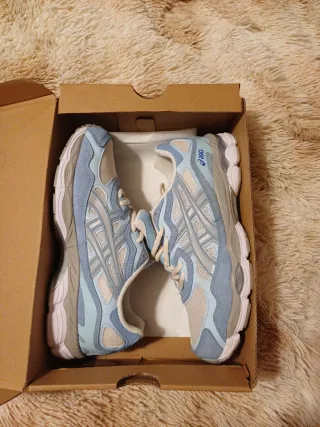 Zapatillas Asics GEL-NYC Talla 42 Azul