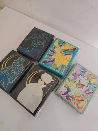 Fundas Pokémon 65 unidades