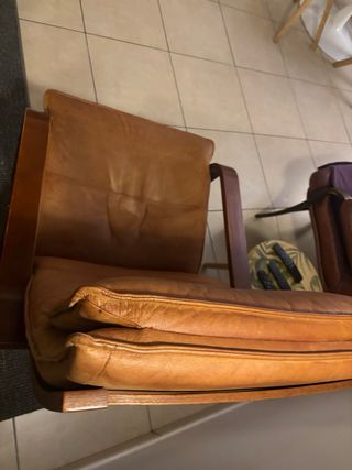 Butaca de piel marrón