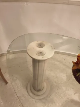 Mesa redonda mármol y cristal