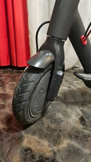 Patinete Eléctrico Xiaomi R9 + Cargador
