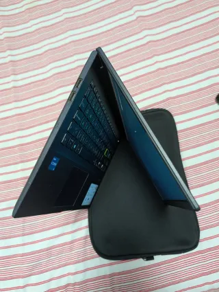 Portátil ASUS VivoBook 15 Gris Oscuro