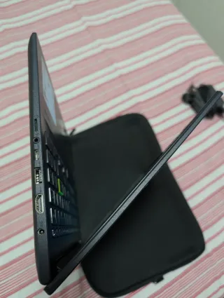 Portátil ASUS VivoBook 15 Gris Oscuro