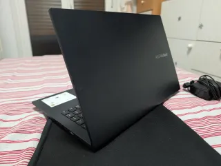 Portátil ASUS VivoBook 15 Gris Oscuro