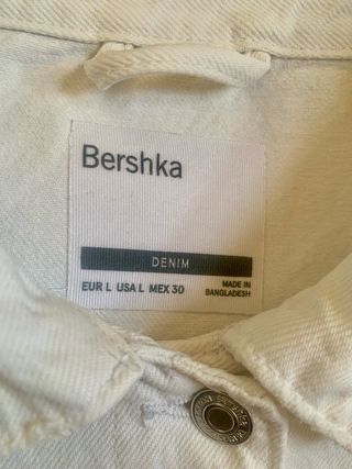 Chaqueta Cropped Oversize Denim Bershka Blanca L