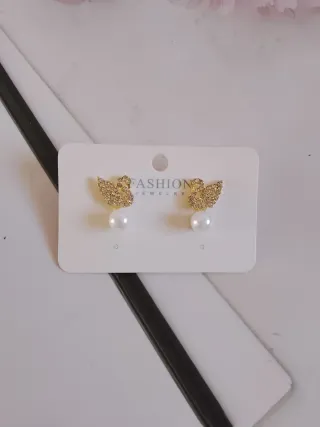 Pendientes Cisne Perla Dorados