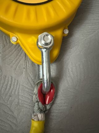 Retenedor anticaídas 10m 150kg