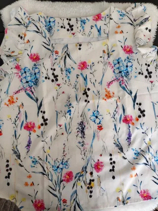 Blusa floral talla XL
