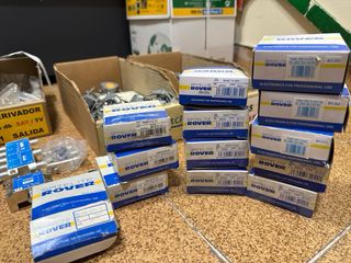 Satelite Rover Material Profesional