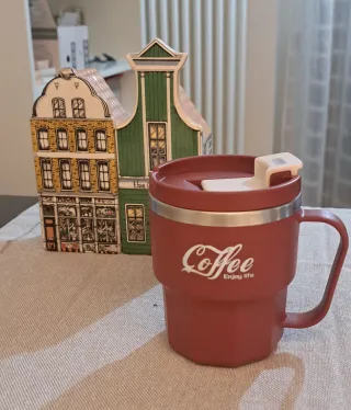 Tazza caffè termica con manico
