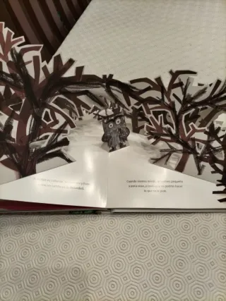 El Monstruo de Colores, un libro pop-up