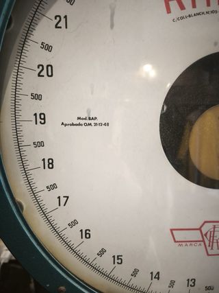 Báscula industrial vintage RAFELS Barcelona